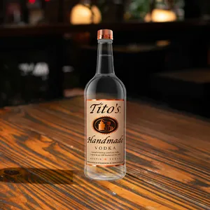 Tito's (Onza)