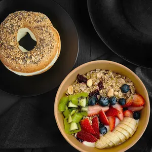 Parfait con Bagel de queso crema