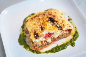 Lasaña de Carne Mechada Casera