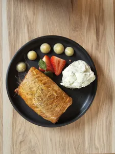 Hojaldre de manzana y membrillo