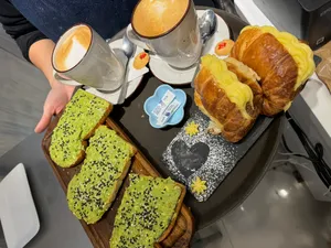 Tostadas Con Palta
