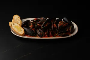 Cozze in salsa di pomodoro
