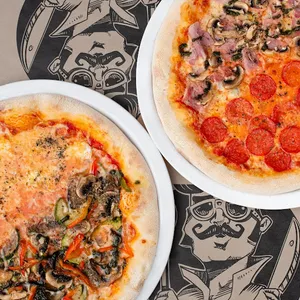 2 Pizzas 4 Estaciones