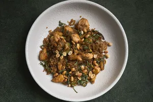 Arroz Kwai (contiene maní)