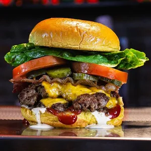BLT Burger Doble