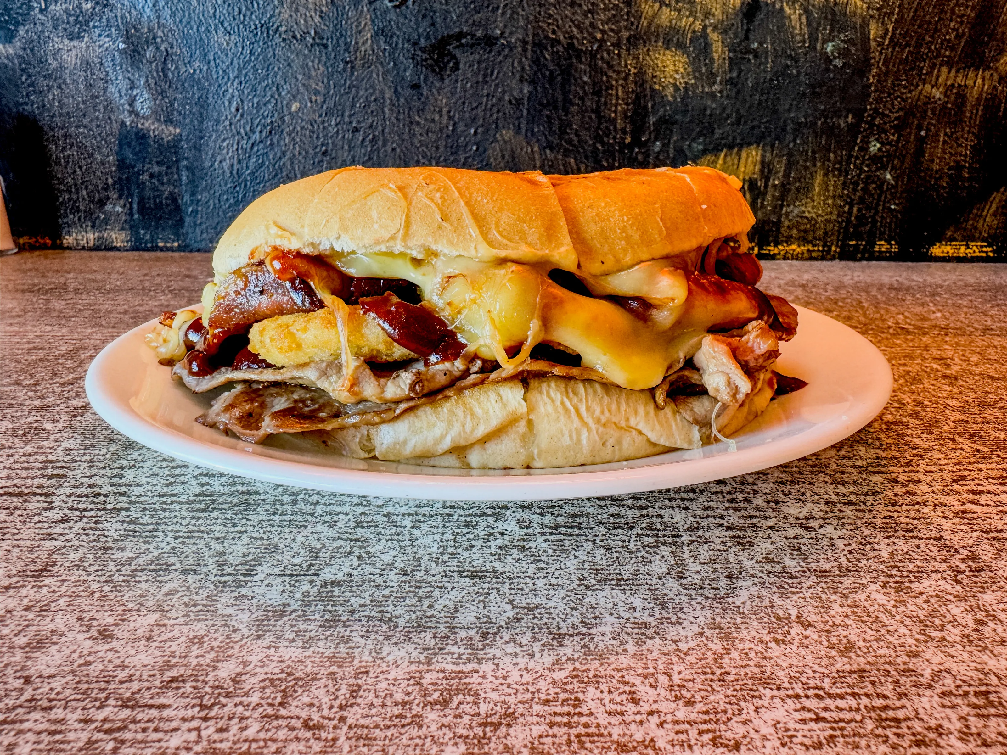 ensalada - Bulldog's Hot Dogs & Burgers