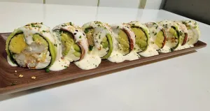 Armalo a tu gusto roll oriental combo