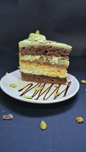 Porción Torta Pistacho