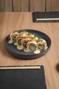 Acevichado roll