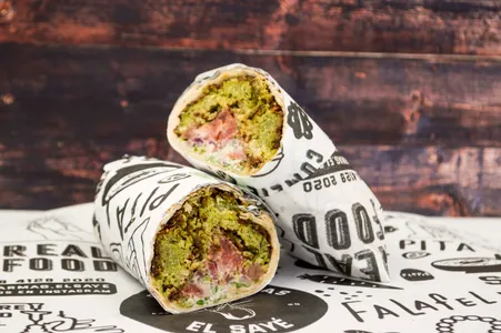 Combo shawarma falafel