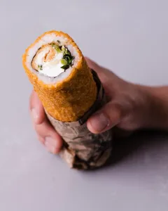 Hand Roll Pollo