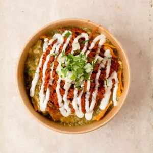CHILAQUILES DESHEBRADA