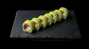 Tuna-sake Roll