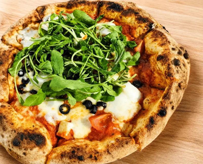 Pizza la tirolesa Pizza la tirolesa