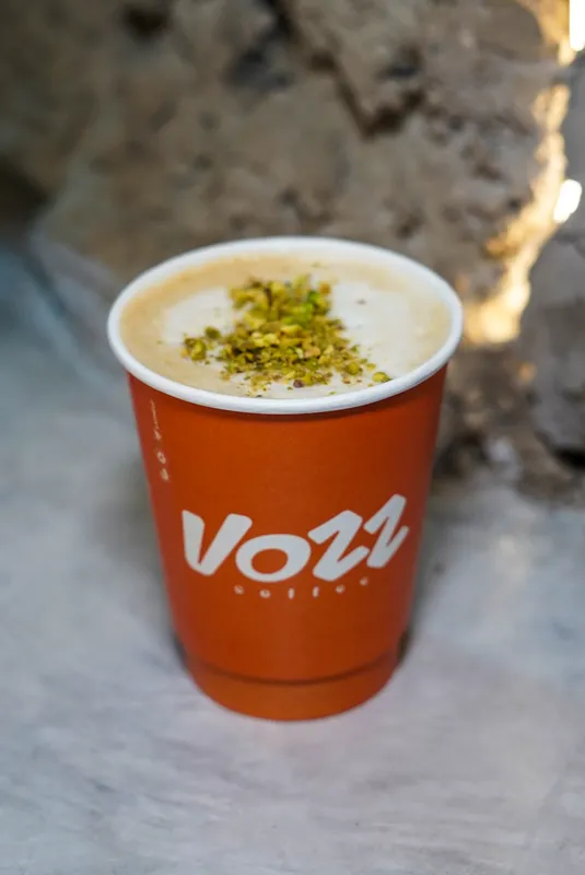 Capucchino Vozz Pistacho Caliente