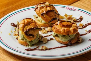 Profiteroles