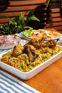 Fuente de Arroz con Pato a la antigua x 6