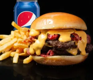 Combo Bacon Burger