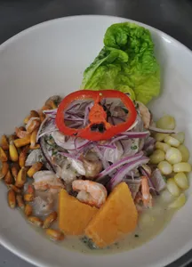 Ceviche de camarones