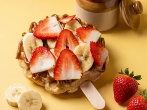 Waffle Pop Manjar Frutilla Plátano