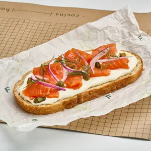 Bruschetta de Salmón