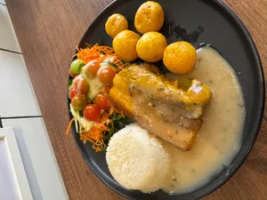 Costillas de cerdo en salsa de tamarindo
