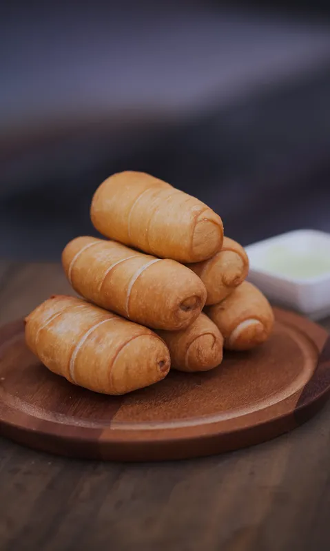 5 tequeños de queso