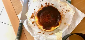 Tarta Vasca de Vainilla Entera