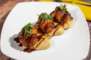 Fritos de Coliflor con hummus