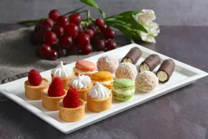 Pastelitos finos surtidos 20un