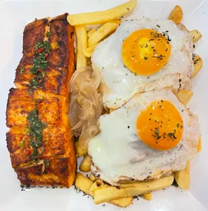 Salmon a lo pobre Salmon a lo pobre