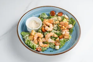 salade césar aux crevettes