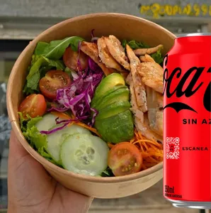 Ensalada Acevichada de Salmon + Bebida