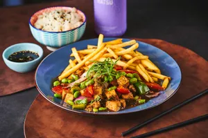 Tofu Crocante Salteado + Arroz Blanco