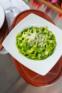 Promo - Pasta al Pesto + Postre