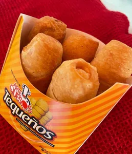 TEQUEÑOS FRITOS l 5 UND