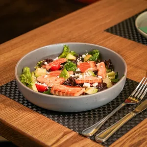 Ensalada Salmón