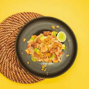 Arroz meloso de coco y pescado blanco