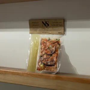 Ceviche Salmon Con Leche De Tigre