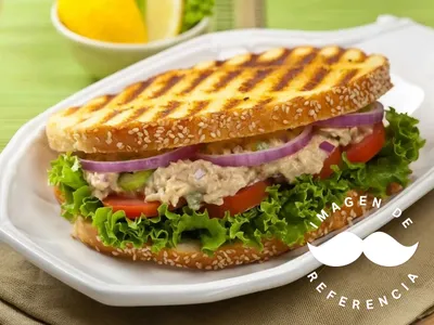 Sandwich de Atún