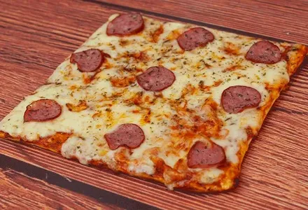Pizza Clásica Chorizo
