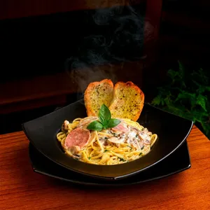 Espagueti alfredo