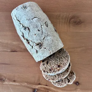 Pan de centeno y pasas
