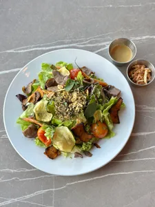 Ensalada de verduras asadas