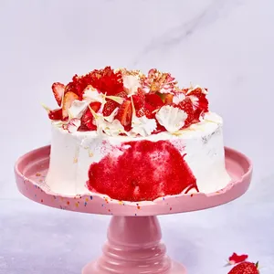 Torta ChocoBlanco y Frutos Rojos Mediana