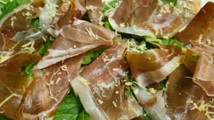 Prosciutto Y Arúgula