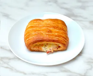 Pan Suizo Jamón Queso