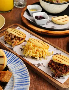 Arepas al Fuego