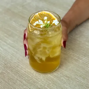 Tropical mango iced tea