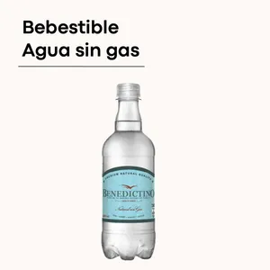 Agua sin gas